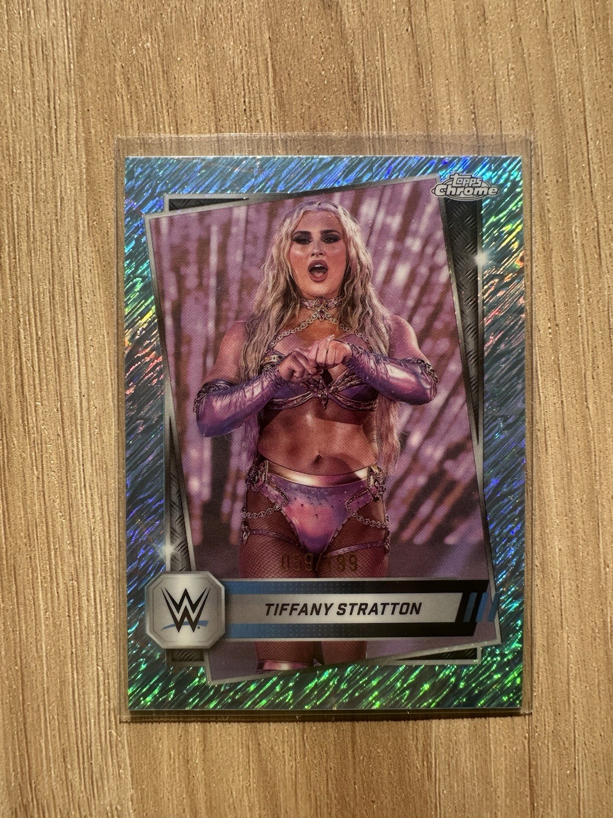 2025 Topps Chrome WWE Tiffany Stratton #182 Aqua Shimmer Refractor /199