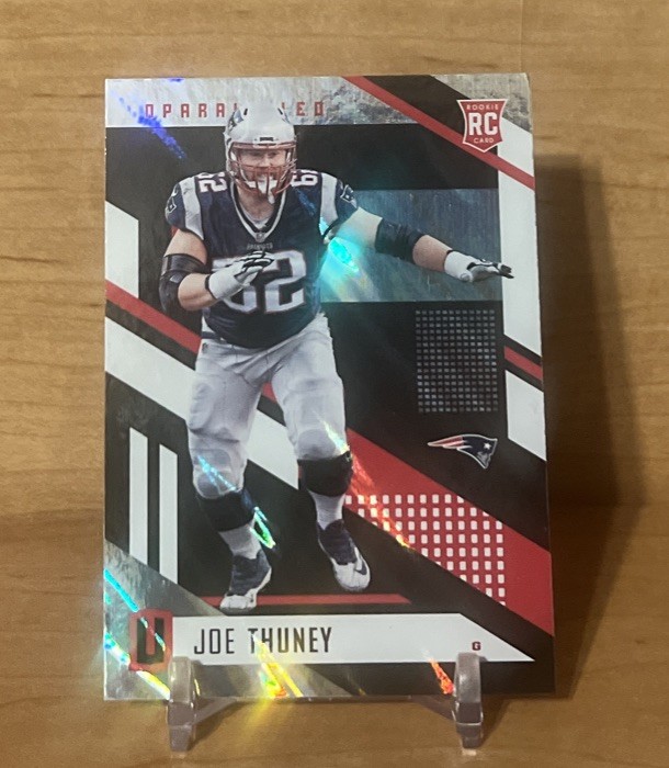 JOE THUNEY 2017 PANINI UNPARALLELED #5 ROOKIE MEGA MOON LAVA RC SP
