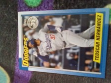 2025 Topps Series 2 - 1990 Topps Baseball Teoscar Hernandez #90B2-49 No Name /35