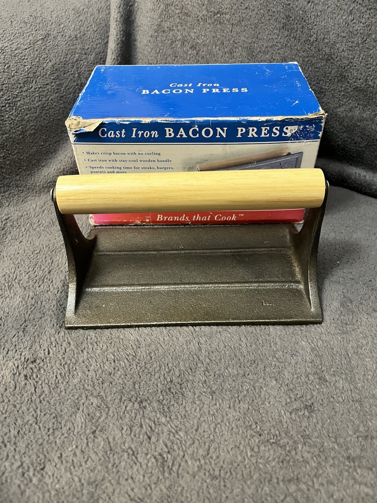 HIC Harold Import Co. 43202 Rectangular Bacon Press With Original Box