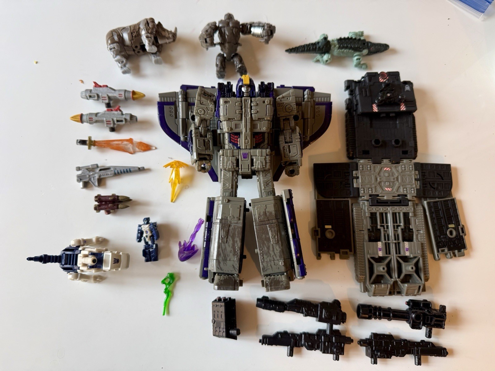 Transformers Astrotrain WFC Siege complete *PLUS* Battle Masters + MORE!