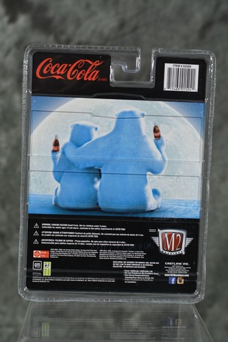 M2 Machines 1:64 Coca Cola Polar Bears SK04 1955 Chevrolet Bel Air Gasser - Picture 2 of 2