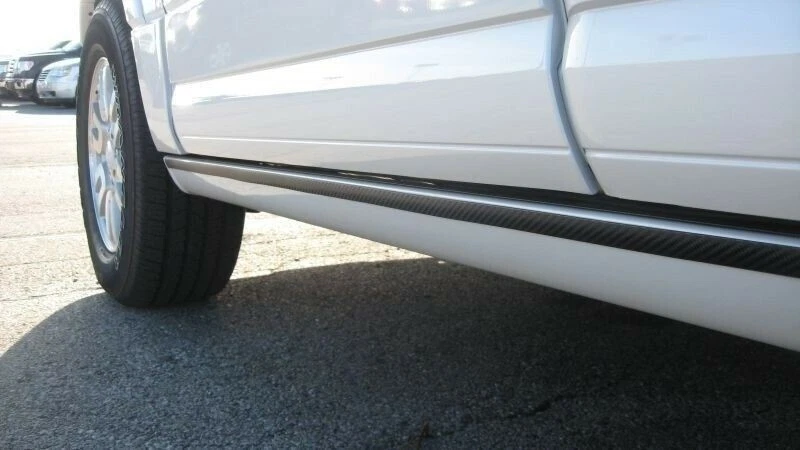 CONJUNTO DE MOLDURA DE ACABAMENTO DE SAIAS LATERAIS PAINEL BALANCIM FIBRA DE CARBONO PRETA INTELIGENTE 2 PEÇAS - Imagem 3 de 4