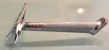 Vintage GEM Safety Razor G Bar Flip Top Chrome Slanted Single Edge Made In USA