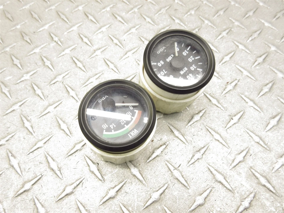 Lote 2003 02-05 Honda VTX1800 VTX1800S medidor volt RPM tach - Imagem 4 de 4