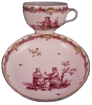 Antique 18thC Hoechst Porcelain Puce Scene Cup & Saucer Scenic Porzellan Tasse B
