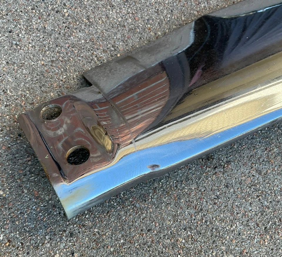 Oldsmobile 88 98 1955 súper parachoques trasero barra de protección central Foto 4 de 4