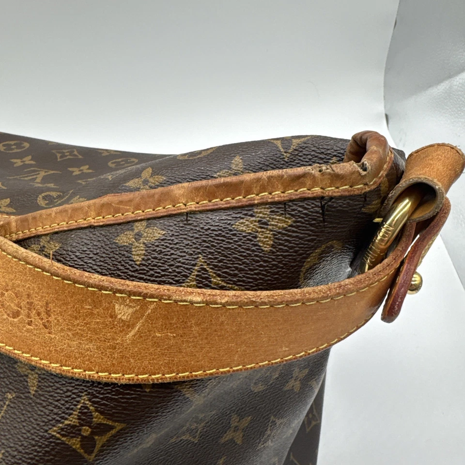 Bolso de Mano Louis Vuitton Encantador MM Marrón Monograma Lona Foto 3 de 4