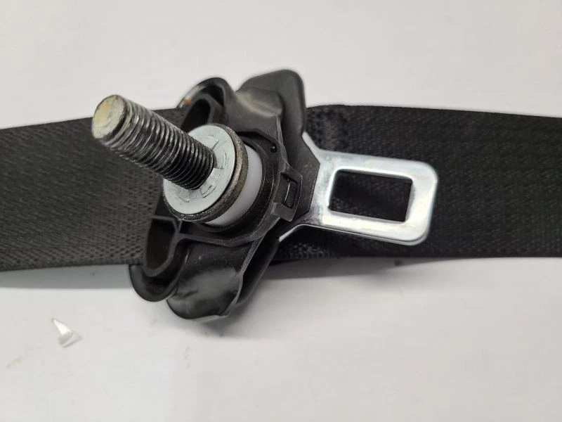 10-17 CHEVROLET EQUINOX RIGHT RH REAR SEAT BELT RETRACTOR BLACK - Imagem 3 de 4