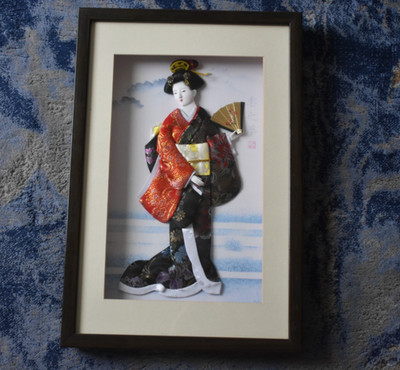 3D Vintage 20''x13'' Japanese Japan Geisha Figure in Silk Kimono Shadow Box Frame