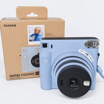 Instax Square SQ1 Fujifilm Sofortbildkamera mit Box GETESTET FUNKTIONSFÄHIG