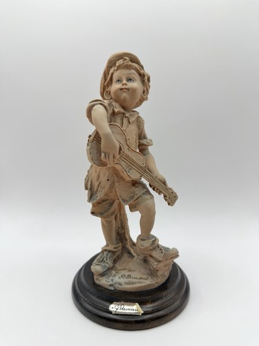 Vintage 80er Giuseppe Armani Terrakotta Sammelfigur Junge mit Gitarre 8" - Bild 1 von 5
