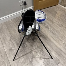 MASTERS Junior MC-J520 3 wood, irons and stand Bag