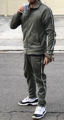 OVO Track Suit Set - Picture 10 of 10