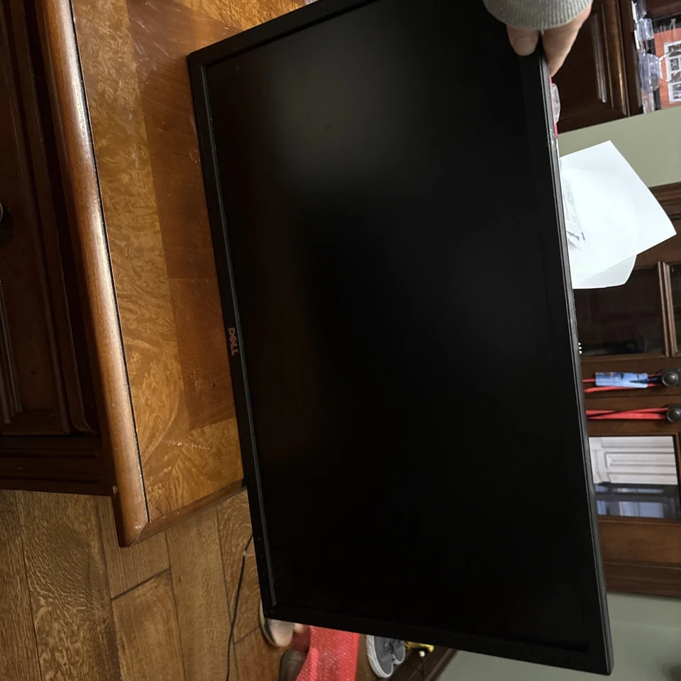 Dell Monitor - Image 2 of 3