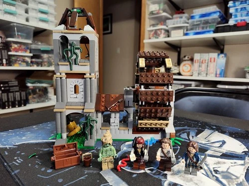 LEGO Pirates of the Caribbean: The Mill (4183) With Figs - 95-99% Complete