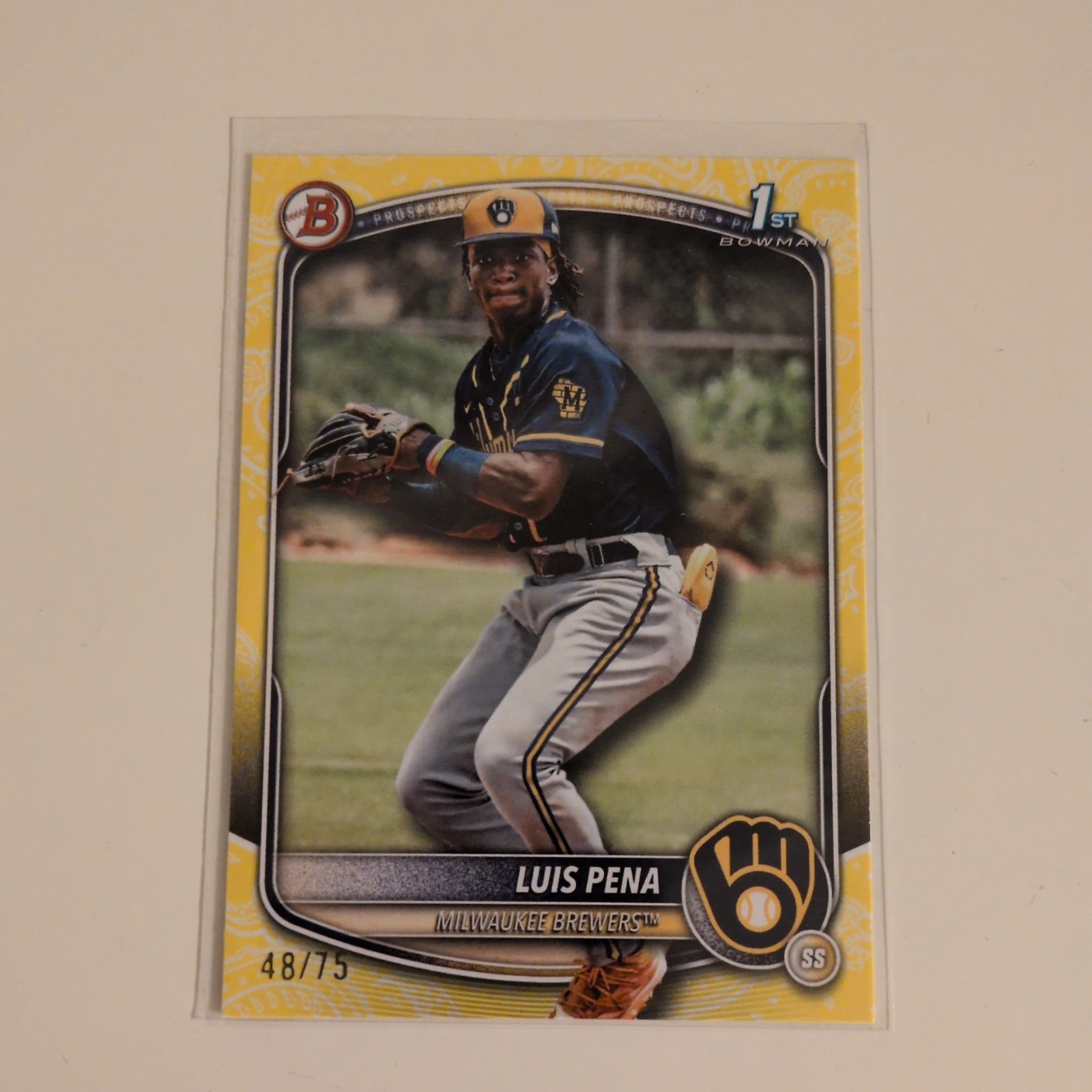 2025 Bowman - Prospects Luis Pena #BP-38 Yellow /75 (RC)