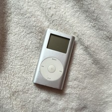 Apple iPod Mini 2nd Gen 6GB Silver MP3 Player USB 2.0 NOT TESTED