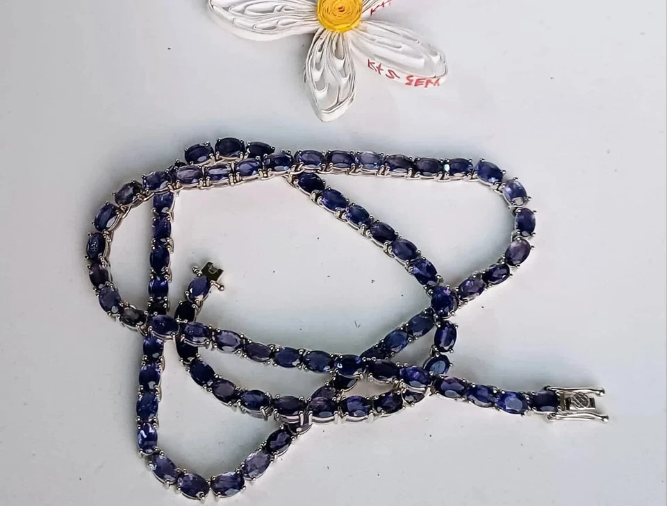 Collar Tenis Lujo 18" 26Ct Ovalado Creado Zafiro Oro Blanco 14K Sobre Mujer Foto 4 de 4