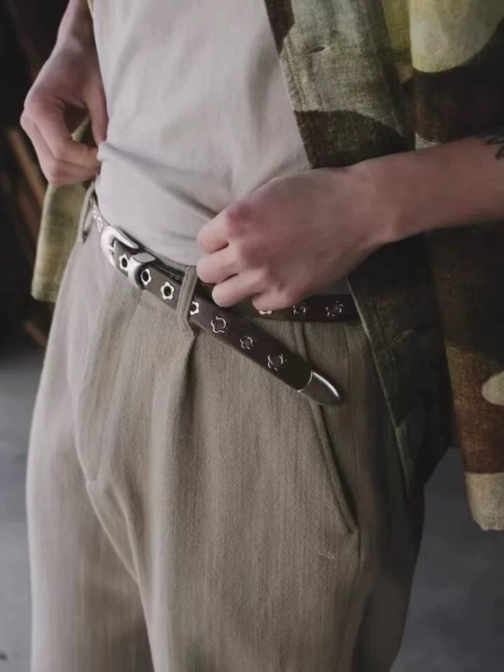 BELT OUR LEGACY in Brown Full-grain Leather Plum Blossom Buckle