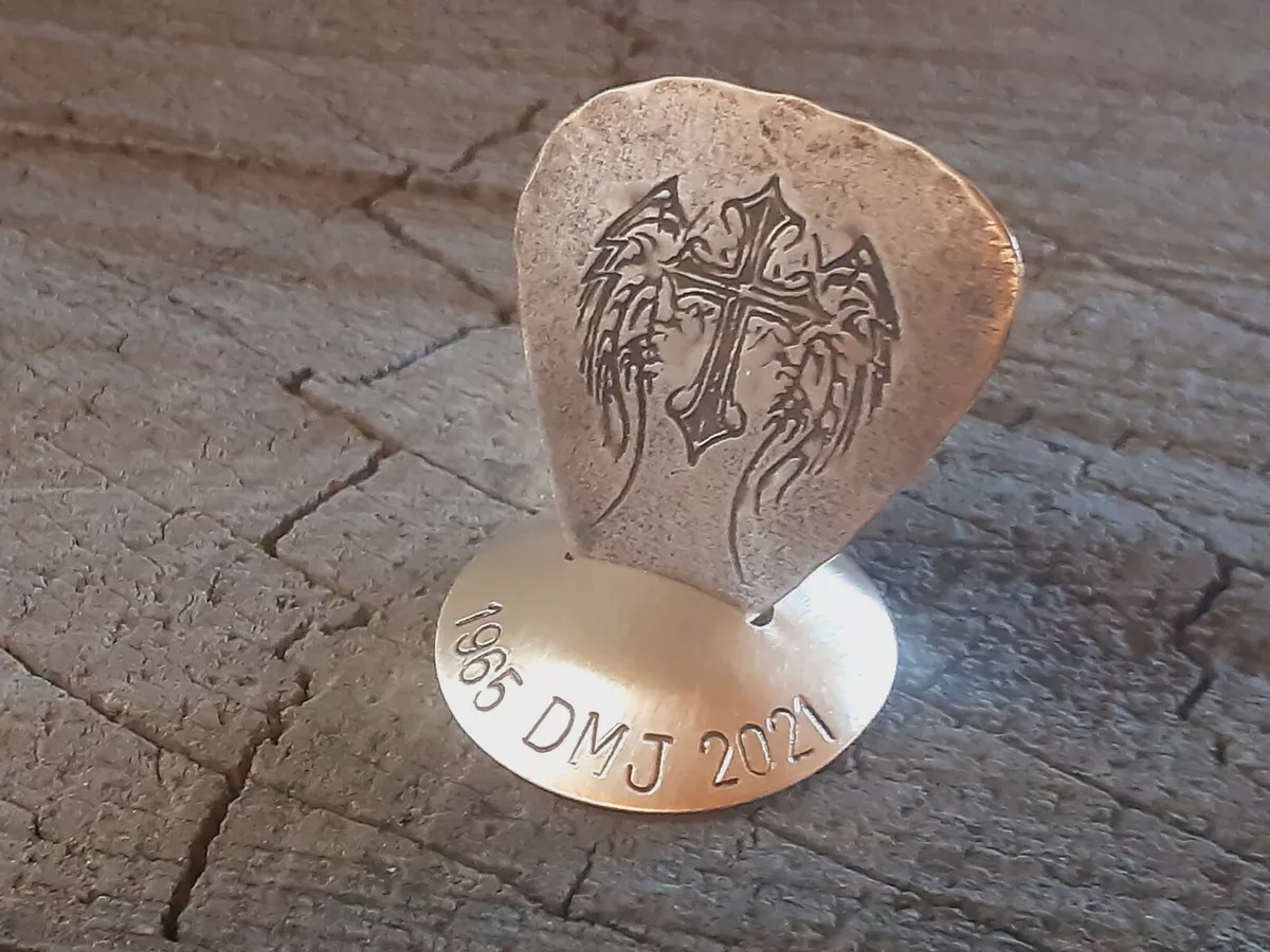 memorial bronze guitar pick with stand playable cross with