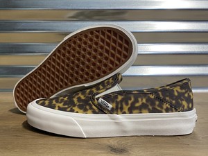 vans slip on demitasse