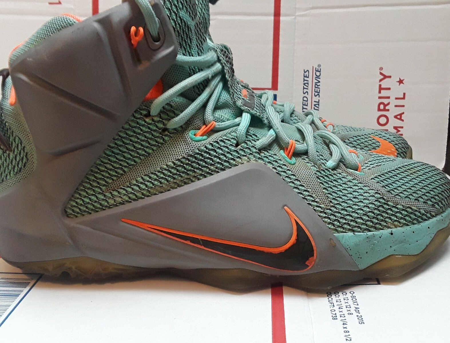 nike lebron 12 nsrl