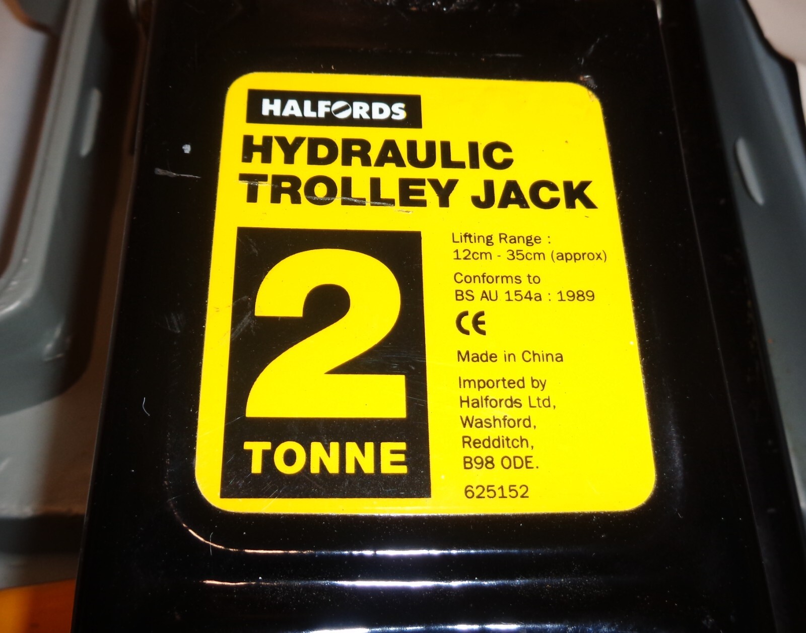Halfords 2 Tonne Hydraulic Trolley Jack in Case. Collect NE38 eBay