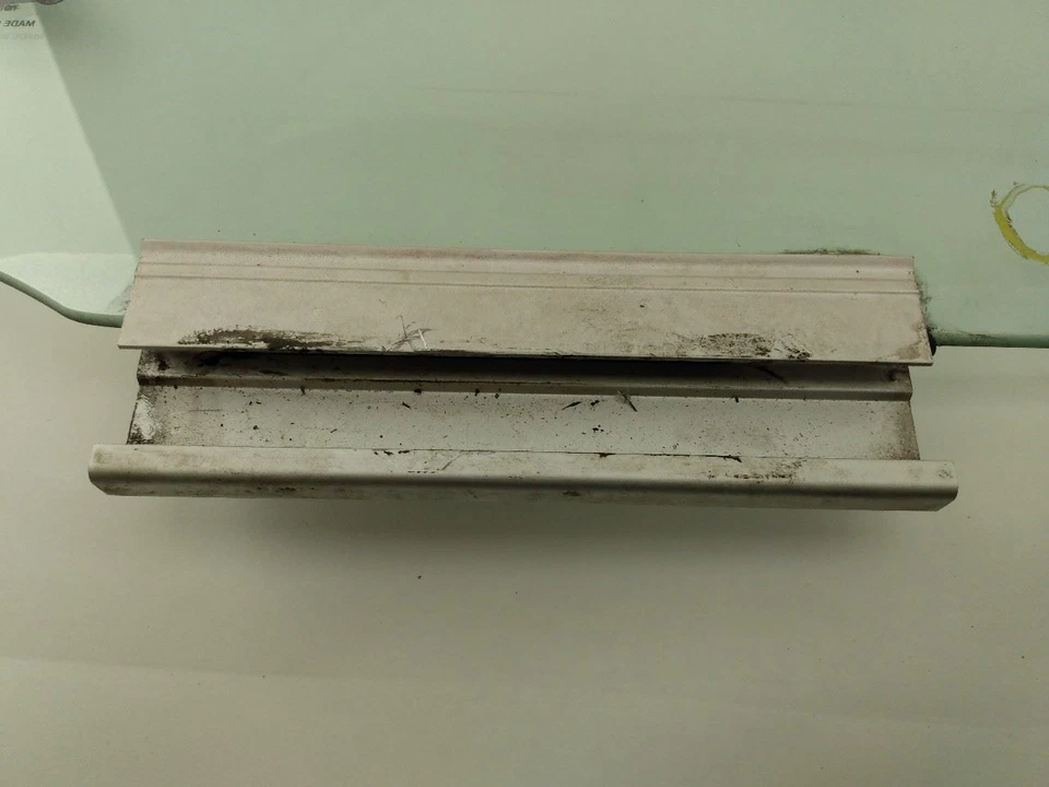 Cristal ventana puerta trasera izquierda conductor Volvo V70 XC70 compatible con 1998 1999 2000 98 99 00 Foto 4 de 4