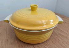 Casseruola e coperchio Le Creuset Heritage in gres smaltato giallo 1,9L - Nuova