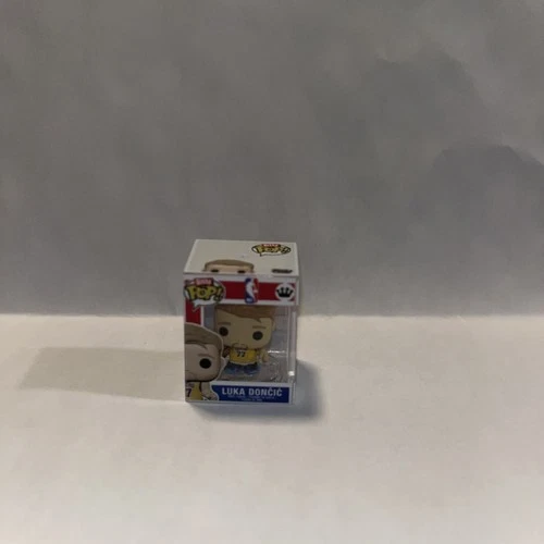 FUNKO BITTY POP NBA Luka Doncic Lakers