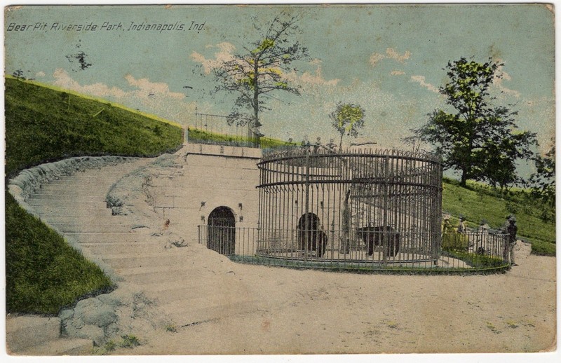Postcard: Bear Pit, Riverside Park, Indianapolis, Indiana zoo recreation