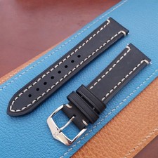 Black 22mm Hirsch Liberty Artisan Leather Classic Tapered 22/20 Watch Strap