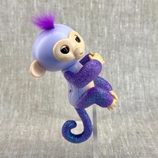 WowWee Kiki Fingerlings Purple Glitter Monkey Interactive Baby Pet Toy