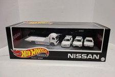 Hot Wheels 2021 Premium Diorama Box Set White Nissan Skyline GT-R R34/R33/R32
