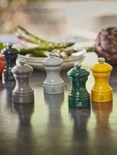 Peugeot Bistro 4-Inch Pepper Mill {DISCOUNTED...