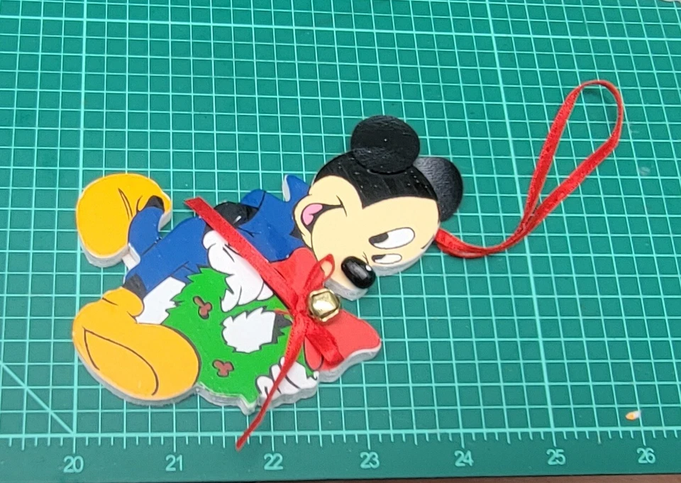 Lote 5 adornos navideños de madera Disney Mickey Fireman, Donald + años 80 90 de colección Foto 4 de 4