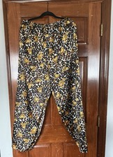 Vintage Garfield Themed Leopard Print Pull On Pajama Pants XL