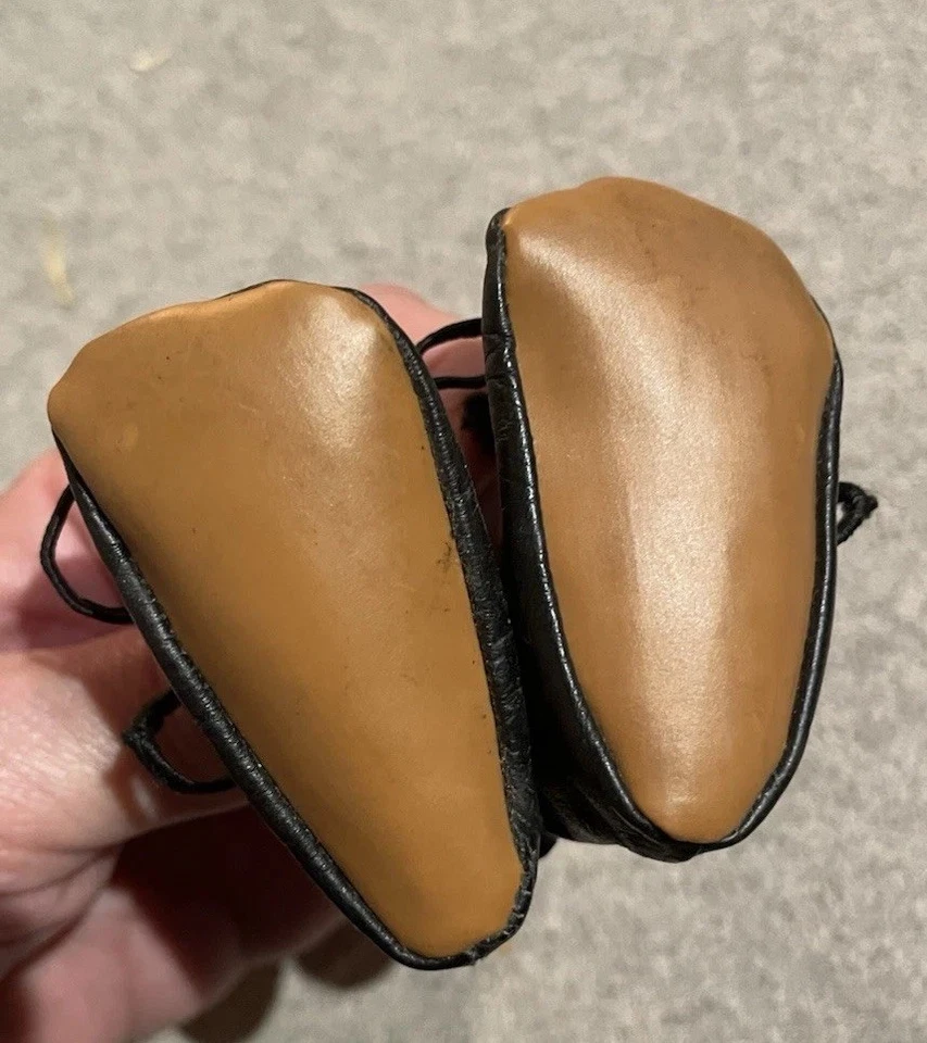 Alta Moda Furga vintage anni ‘60 Scarponcino nero Mod. 8874 per bambole Tre Esse - Immagine 3 di 3