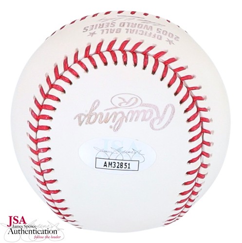 💥Juan Uribe💥 Chicago White Sox Signed 2005 World Series Baseball Autograph JSA - Picture 3 of 5