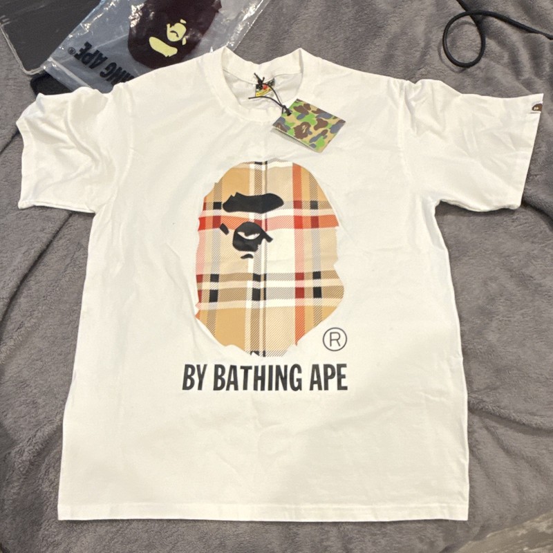 A Bathing Ape BAPE Men’s White Ape Head Logo Graphic Tee Crew Neck Size M