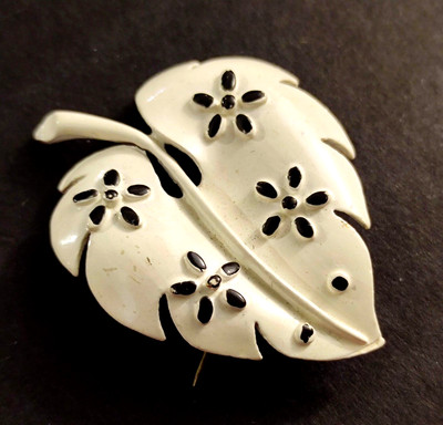 Brosche Vintage Jahre 60 Blatt IN Politur Weiß - Vtg White Leaf Enamel Brosche