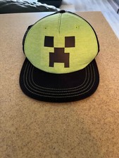 Minecraft Baseball Cap Hat Youth Size Green And Black Adjustable