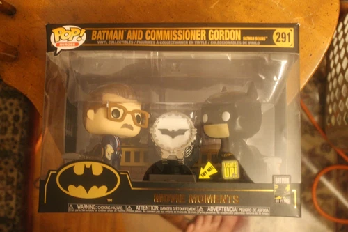 Funko Pop! Vinyl Heroes #291 ~ Movie Moments ~ Batman & Commissioner Gordon