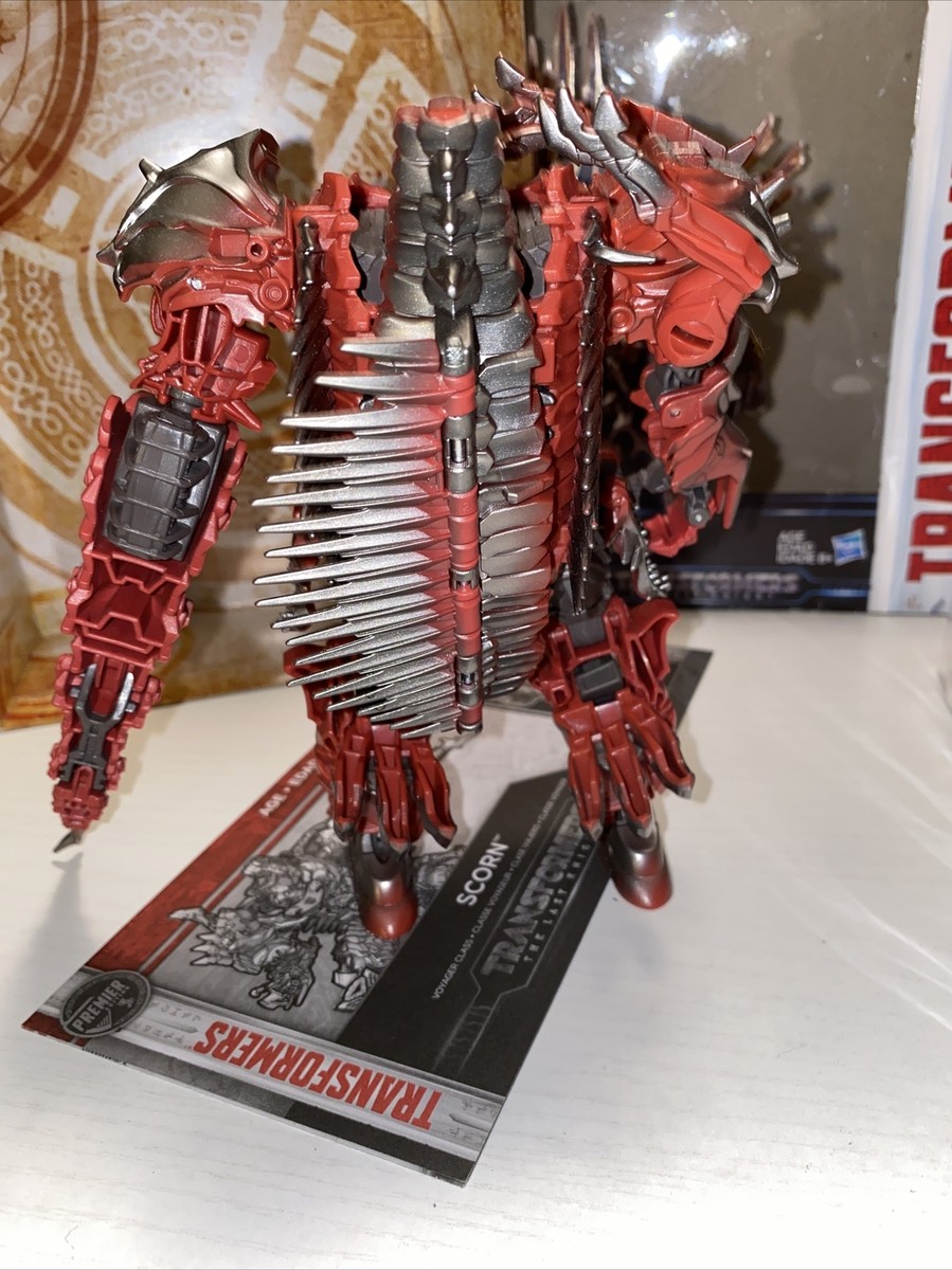 Hasbro Voyager Class SCORN Transformers The Last Knight
