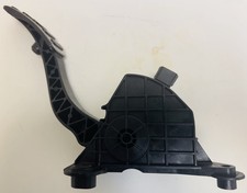 Oem Fomoco Dy43-9f836-dc Accelerator Pedal