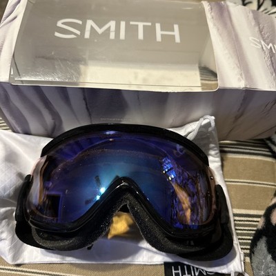 Smith Optics Virtue Snow Goggle (Women's Small) Black Blue Sensor Mirror