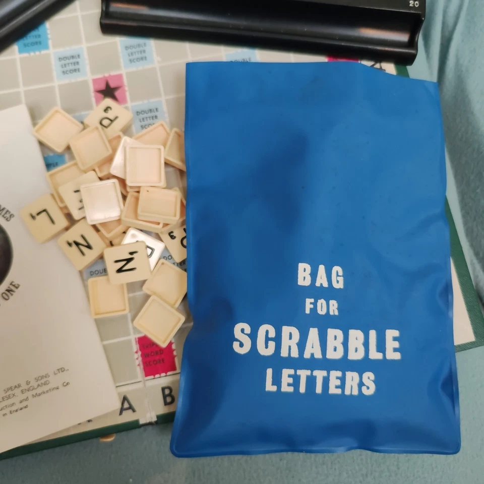  Spears Vintage 1950's Scrabble Board Game De Luxe Edition with Turntable   - Image 4 of 4