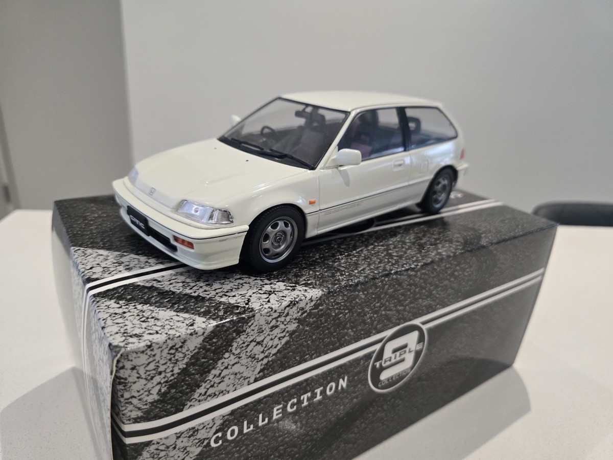 Triple 9 Collection 1:18 Scale Resin Model 1987 Honda Civic EF-3