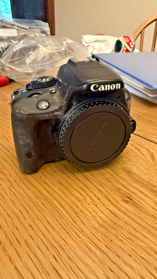 CANON EOS 100D BODY ONLY - PARTS ONLY